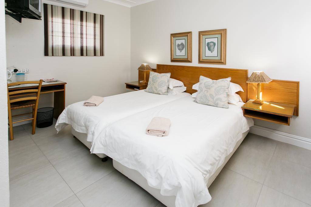 Wagon Wheel Country Lodge Beaufort West Eksteriør bilde
