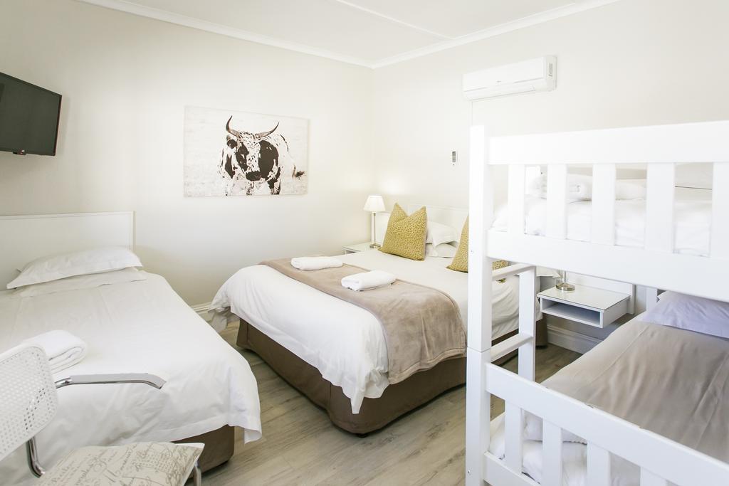 Wagon Wheel Country Lodge Beaufort West Eksteriør bilde