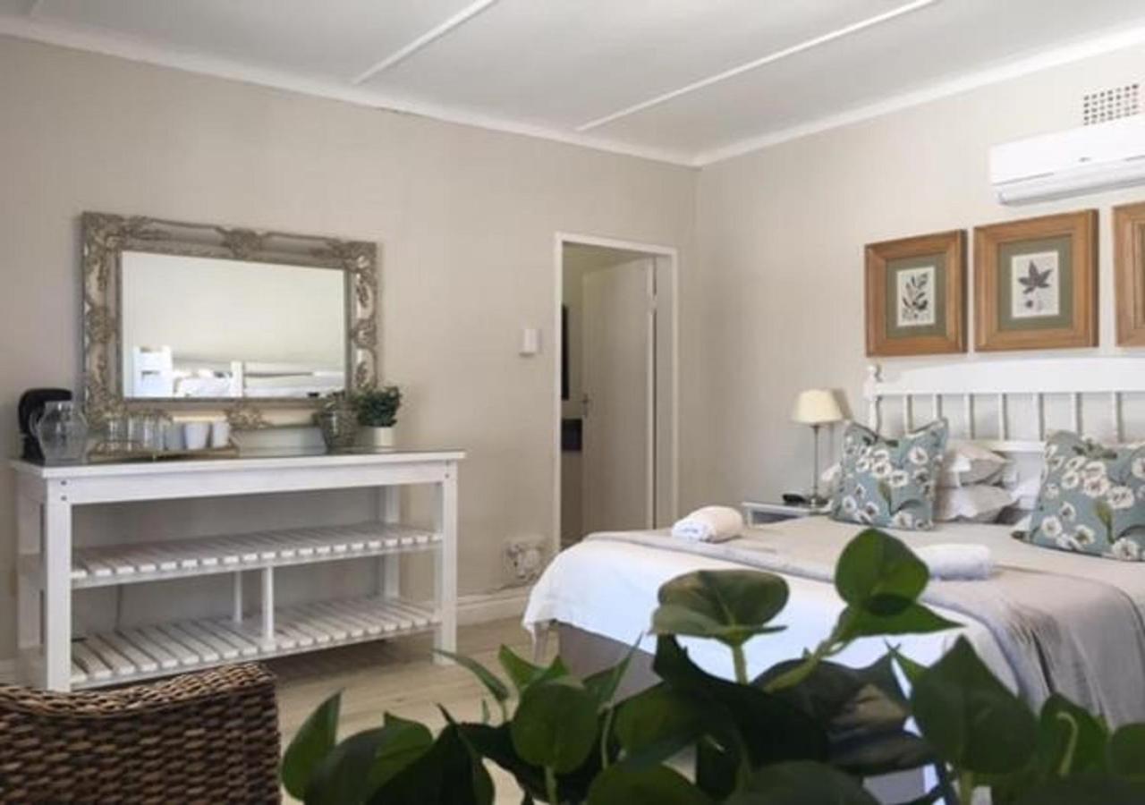 Wagon Wheel Country Lodge Beaufort West Eksteriør bilde
