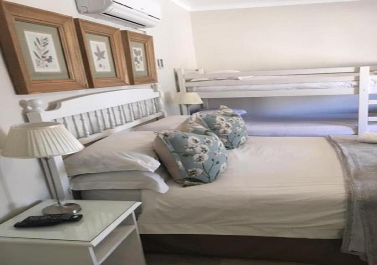 Wagon Wheel Country Lodge Beaufort West Eksteriør bilde